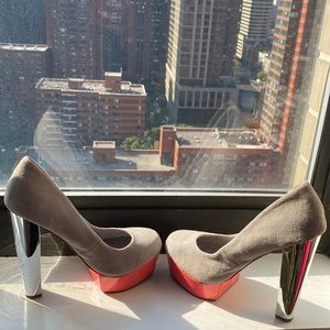 Platform heels Euro size 40 US size 9-9.5